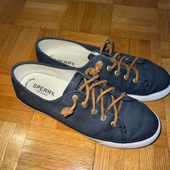 Sperry Shoes - Picture 2 of 2